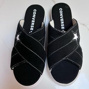 Converse One Star Sandal Black
Size 5 Womens